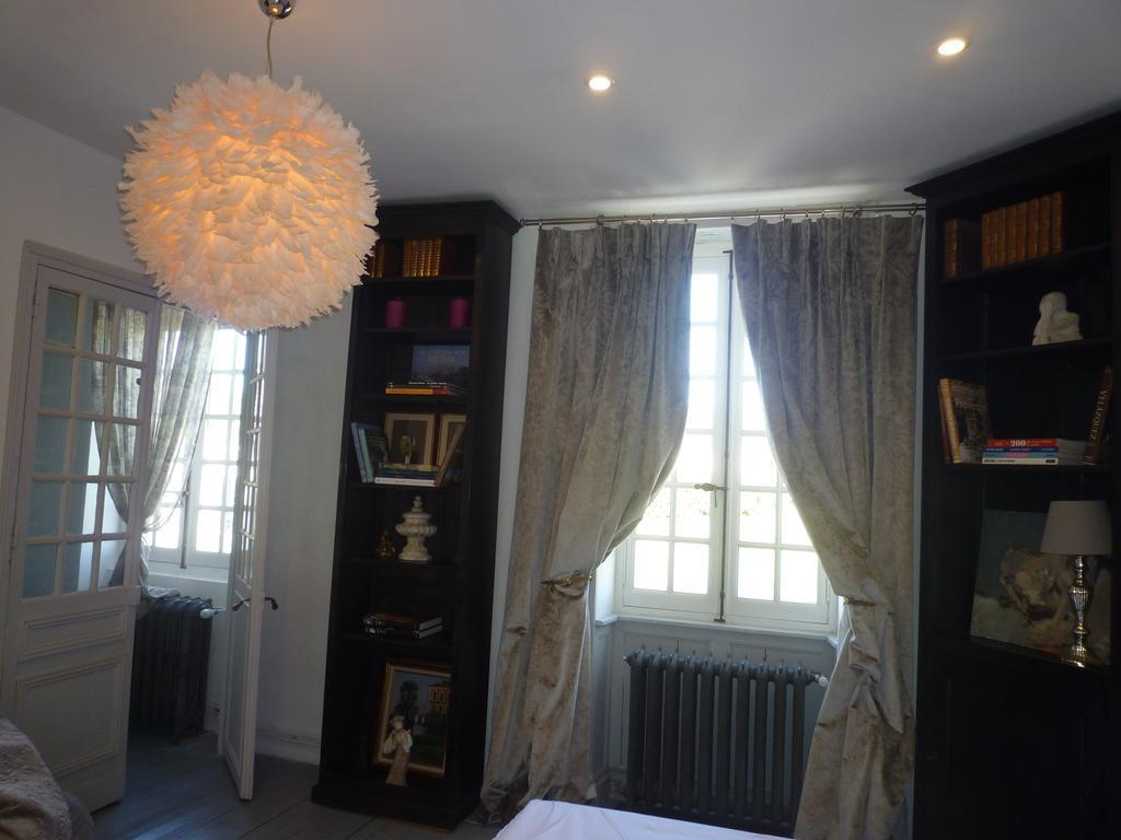 Manoir De La Chapelle Bed & Breakfast Condé-sur-Sarthe Room photo