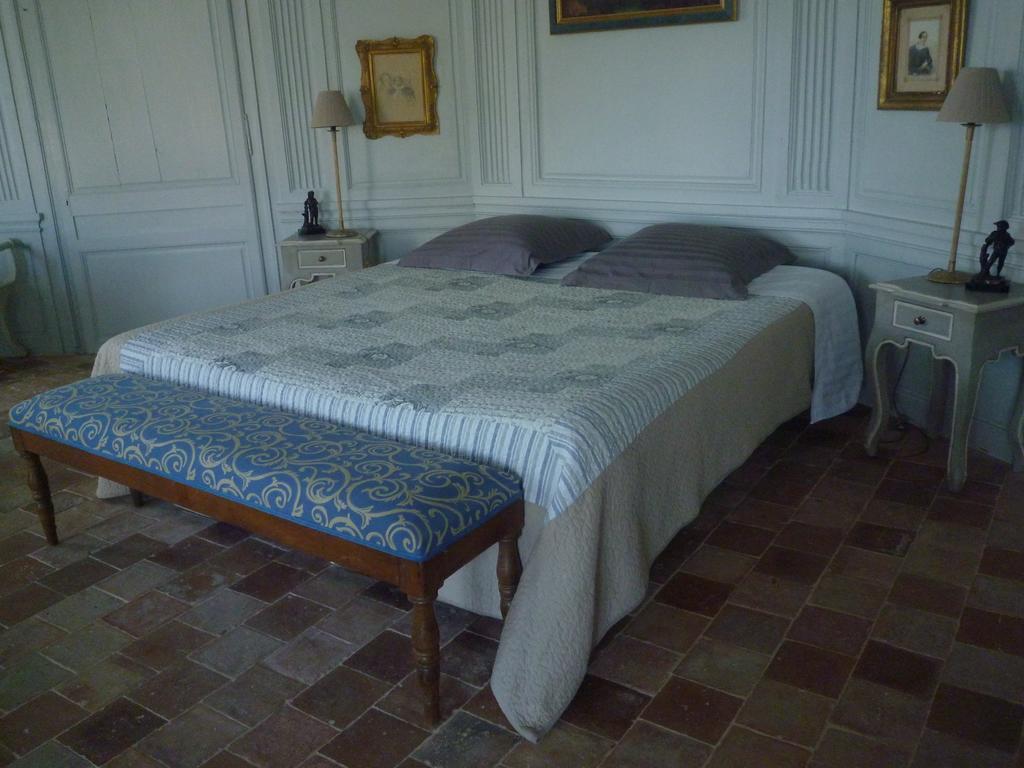 Manoir De La Chapelle Bed & Breakfast Condé-sur-Sarthe Room photo